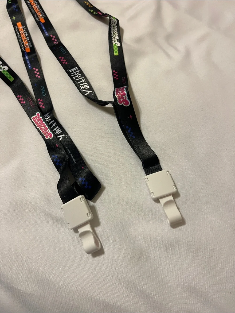 Link Click Anime Black Lanyard Strap Set White Plastic Clips 12 Inch